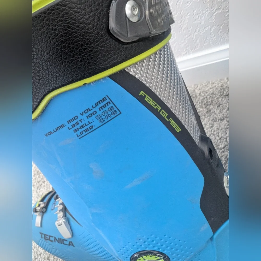 Tecnica Mach1 120 MV Ski Boots – Size 26.0/26.5 (305mm) – Excellent Condition - Picture 5 of 9